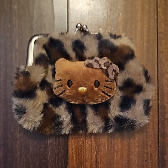 3FER!!!! HELLO KITTY BUNDLE!!! - Picture 6 of 9